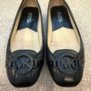 Michael Kors Black Leather Flats with Logo Detail